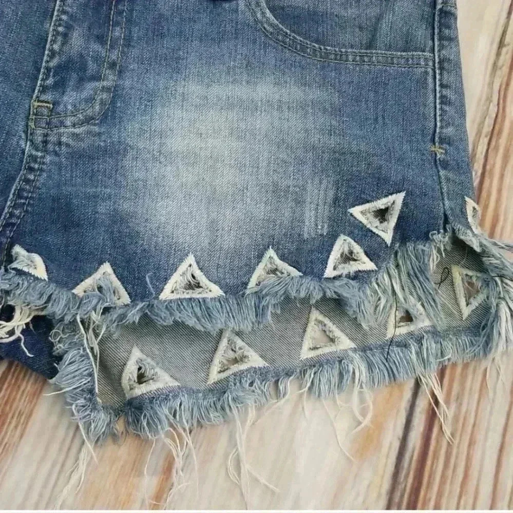 Anthropologie Distressed Denim Shorts Triangle Cutout Detail - Picture 4 of 8